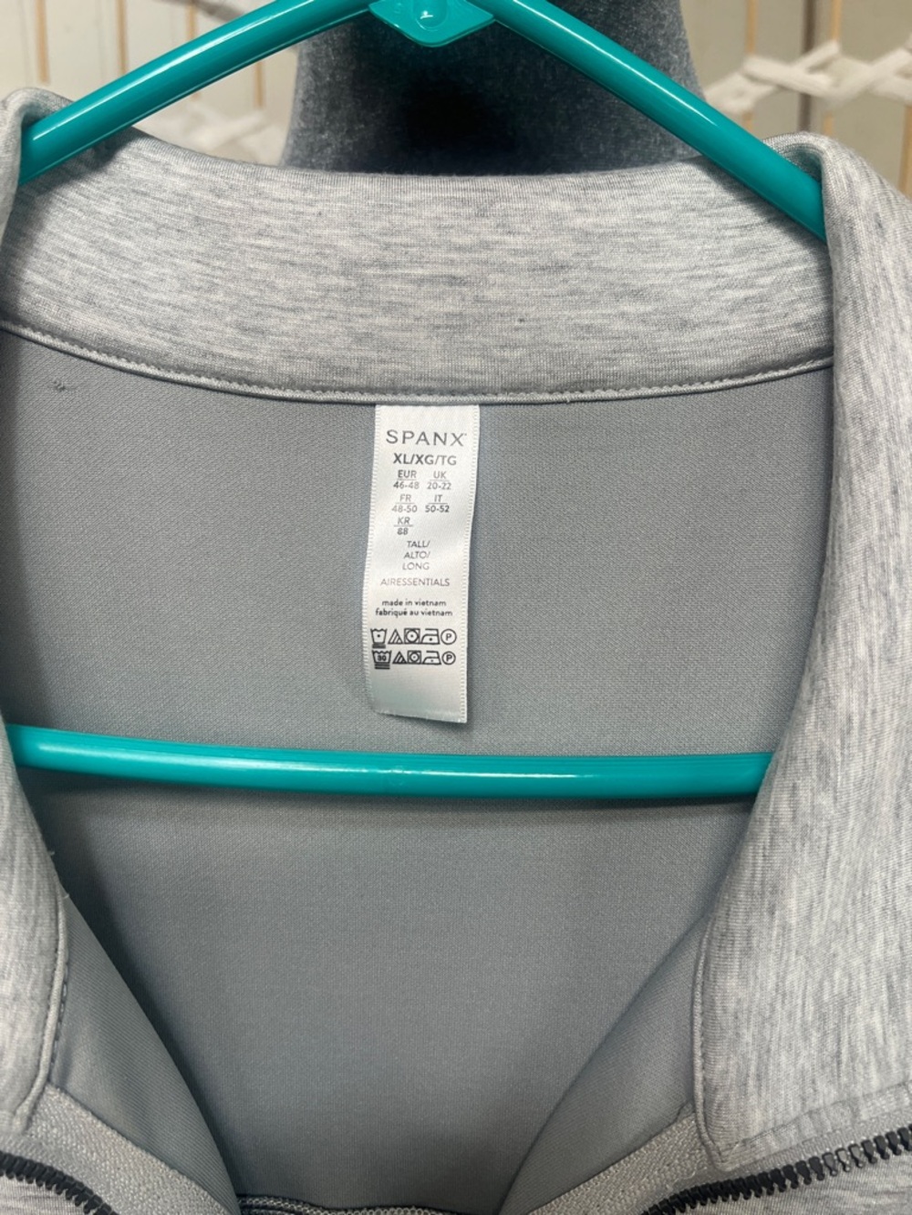 SPANX Light Gray Full-Zip Jumpsuit - Picture 2 of 11